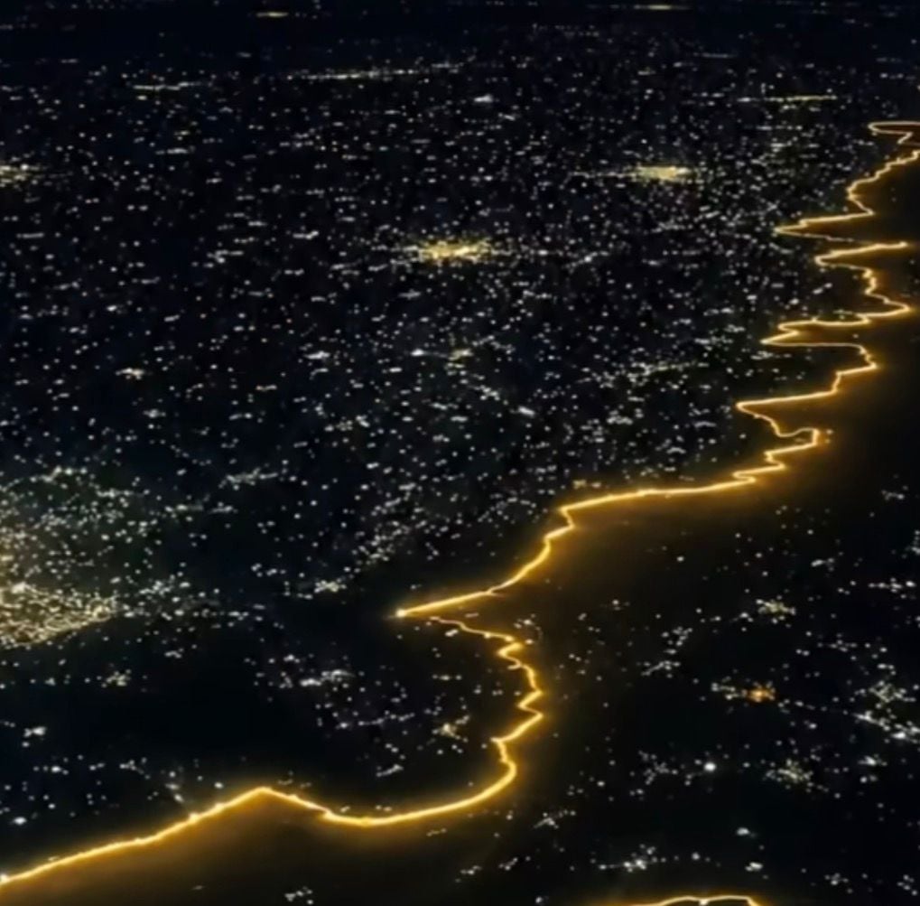 India-Pakistan Border Lights Captured From Indigo Cockpit Go Viral on Social Media