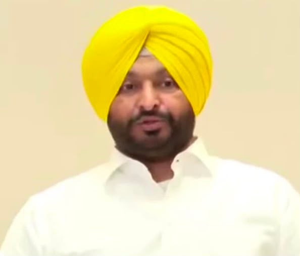 SC Commission Takes Self-Initiated Notice Over Alleged Caste Remark by Ravneet Singh Bittu; Seeks Report from Sangrur Police
