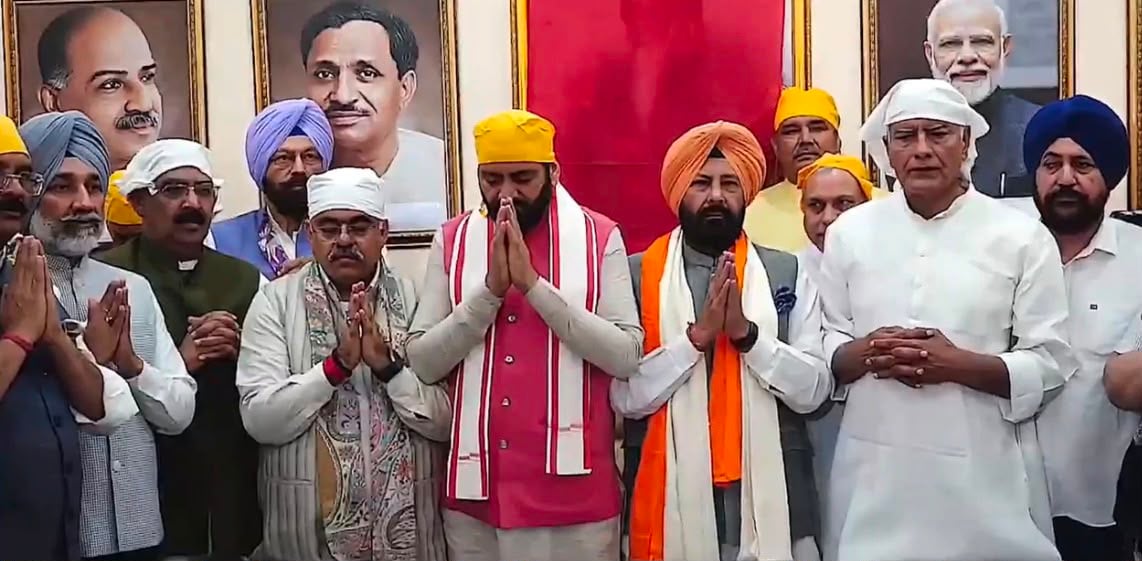 Punjab BJP’s New State President Kewal Singh Dhillon Assumes Charge in Presence of Haryana CM 