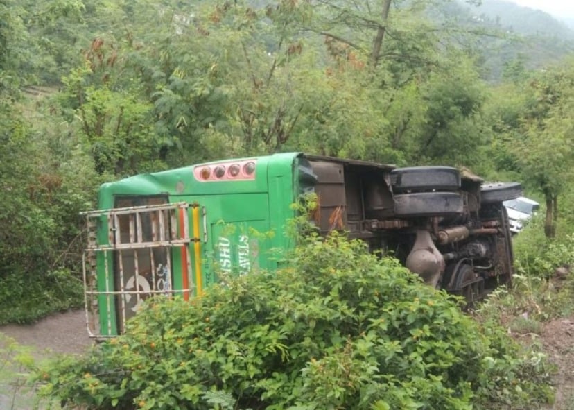 Private Bus Overturns in Himachal's Mandi, 19 Passengers Injured