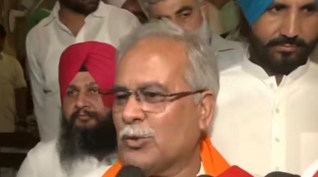 Baghel Shuts Down Leadership Change Buzz, Backs Raja Warring in Punjab
