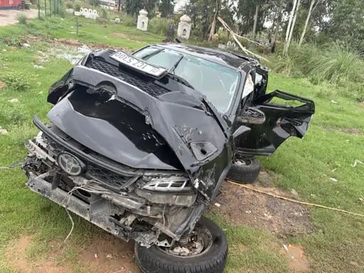 Two Killed, SUV Overturns While Avoiding Stray Animal Near Mohali's Lalru