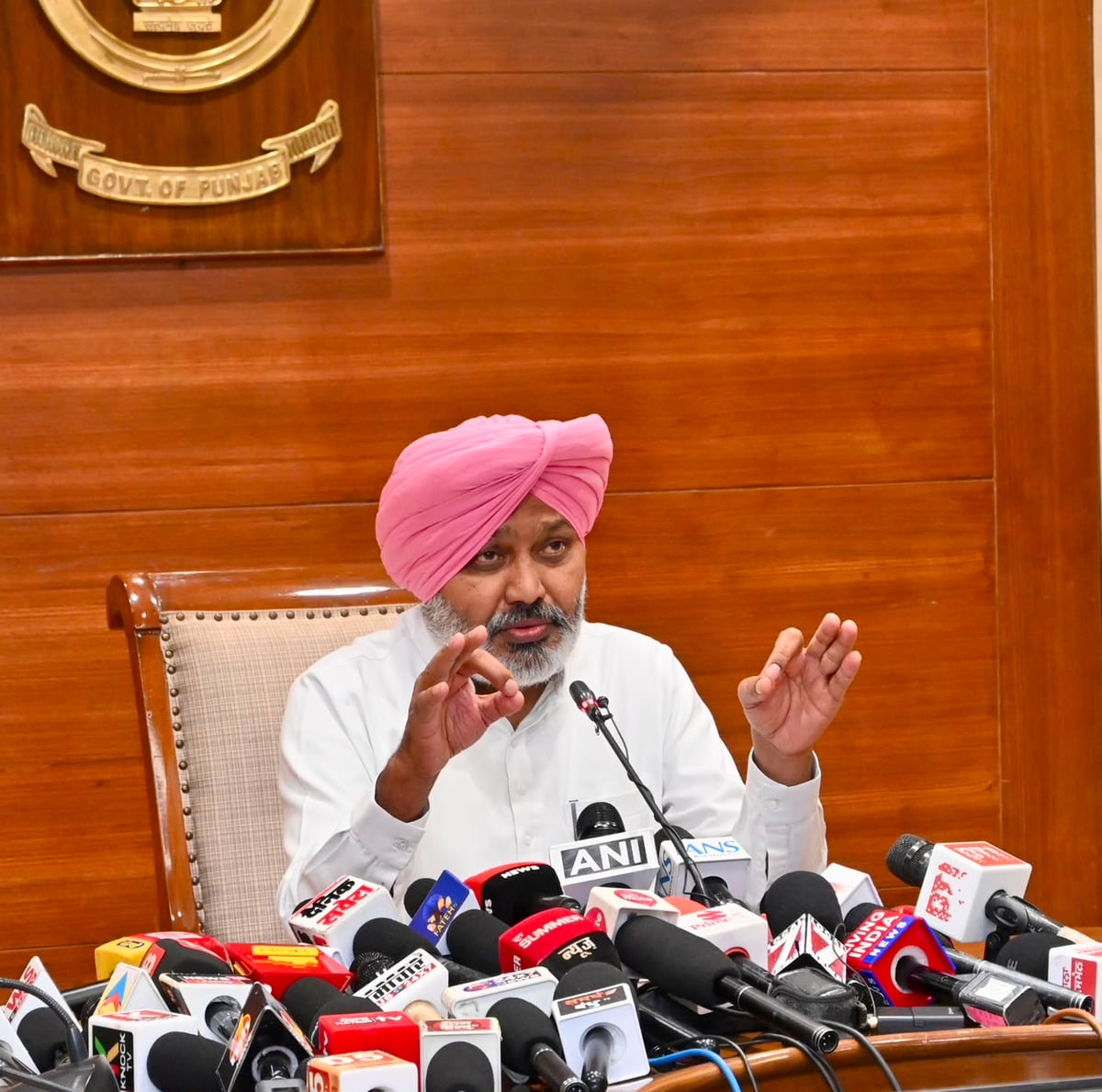 Cheema Urges Governor to Clear Outsourcing Ordinance, Says It Will End Workers' Exploitation