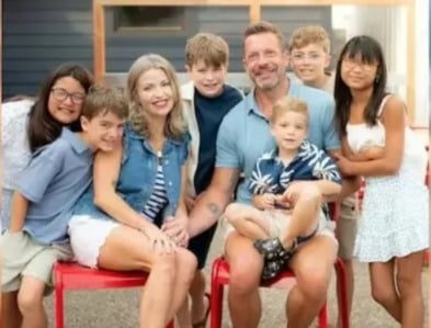 Eight Family Members Found Dead in Burning Michigan Home; Authorities Probe Murder-Suicide