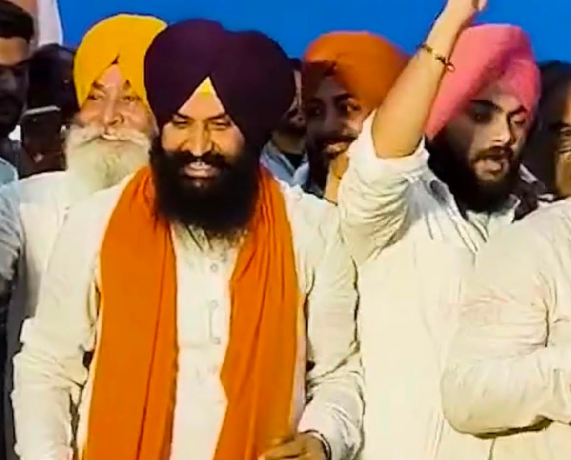 Punjab Congress meeting marred by sloganeering, Raja Warring and Ashu supporters face off, program delayed