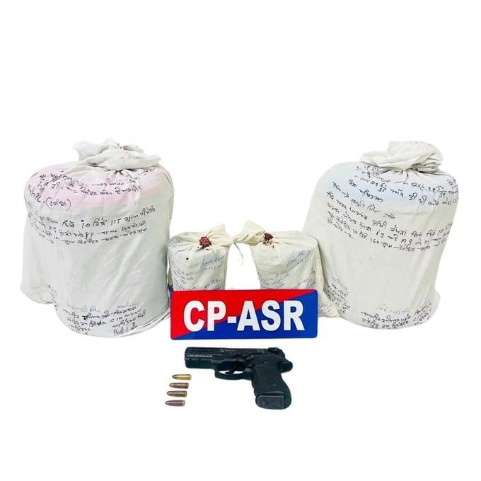 Amritsar police seize 21 Kg heroin, ICE and illegal pistol; five held