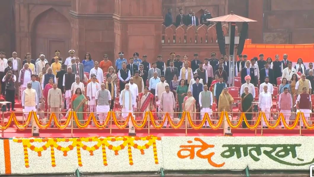 Full ‘Vande Mataram’ played at Red Fort for first time on 80th Independence Day