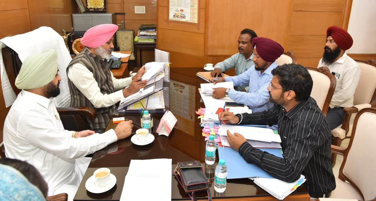 Cheema chairs meetings with employee unions, directs speedy processing of contractual Employment