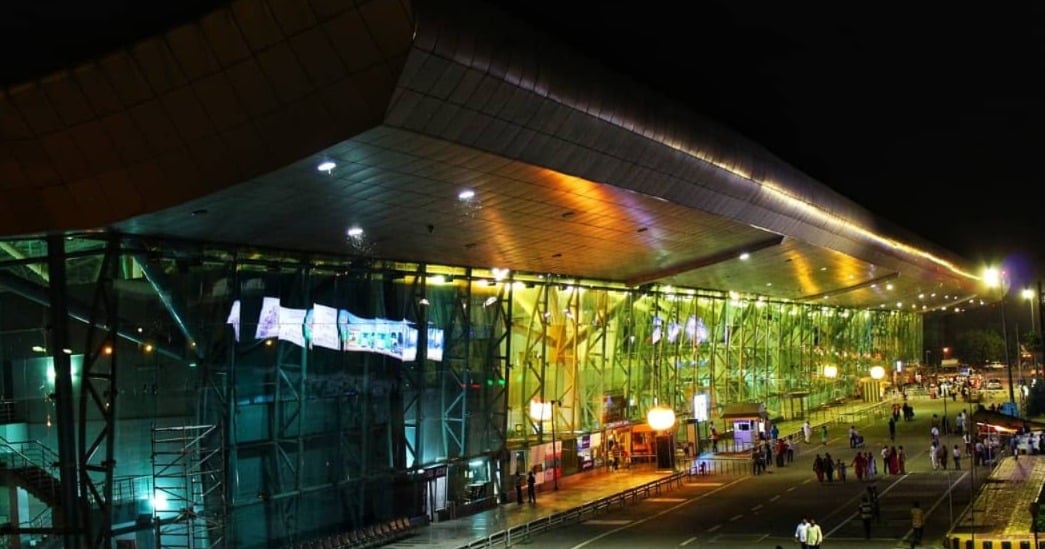 SpiceJet Dubai flight from Amritsar delayed by 14 hours, passengers protest at airport