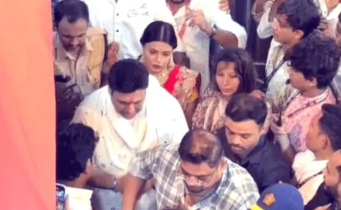 Govinda’s visit to Lalbaugcha Raja with actress Komal Rani sparks fresh dating rumours