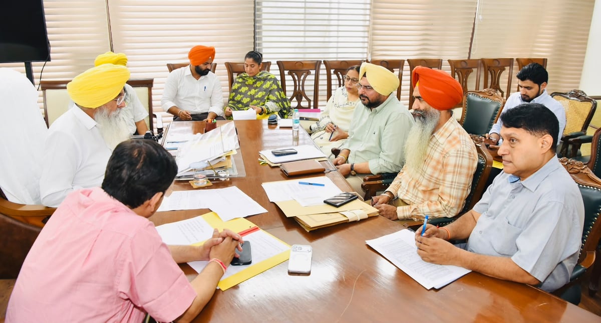 Punjab farmers procure over 16,000 CRM machines; ₹183 crore subsidy released : Gurmeet Khudian