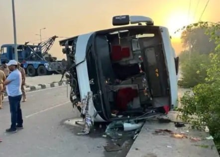 Private bus falls from flyover in Nawanshahr, three killed; student reported missing