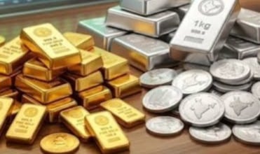 Gold prices rise by ₹1,900, Silver jumps ₹4,500 per kg in Delhi