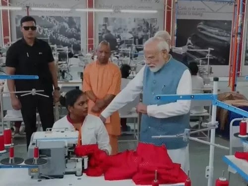 Modi's Varanasi Roadshow, Inauguration of ₹100 Crore Textile Unit 