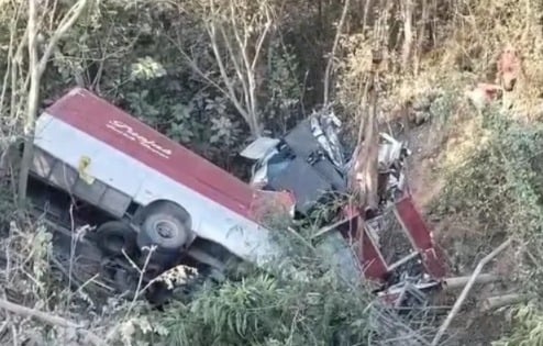 Bus plunges into gorge on Manali-Kiratpur Sahib highway; Four killed, seven injured