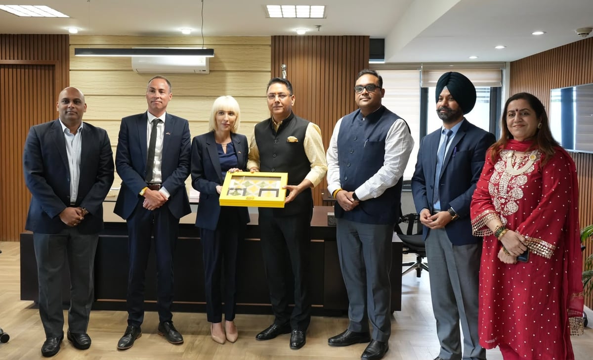 Aman Arora holds talks with British delegation, Offers investor-friendly industrial ecosystem